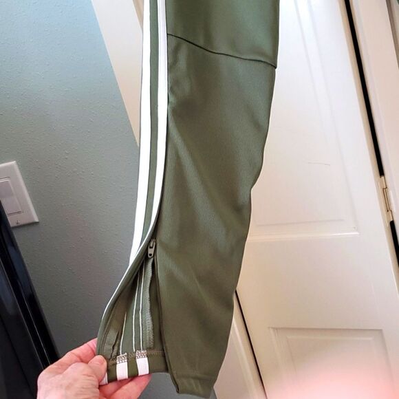 ADIDAS Jogger/Sweatpants! Size S, NWOT! - Picture 10 of 11